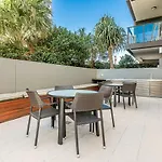 Modern 2Br Broadbeach Ocean Hinterland Views